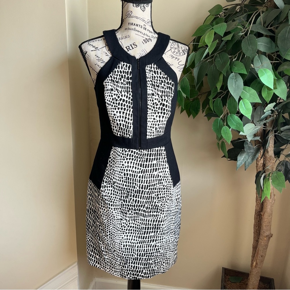 Trina Turk Animal Print Halter Sheath Cocktail Dress Black White Sz 6